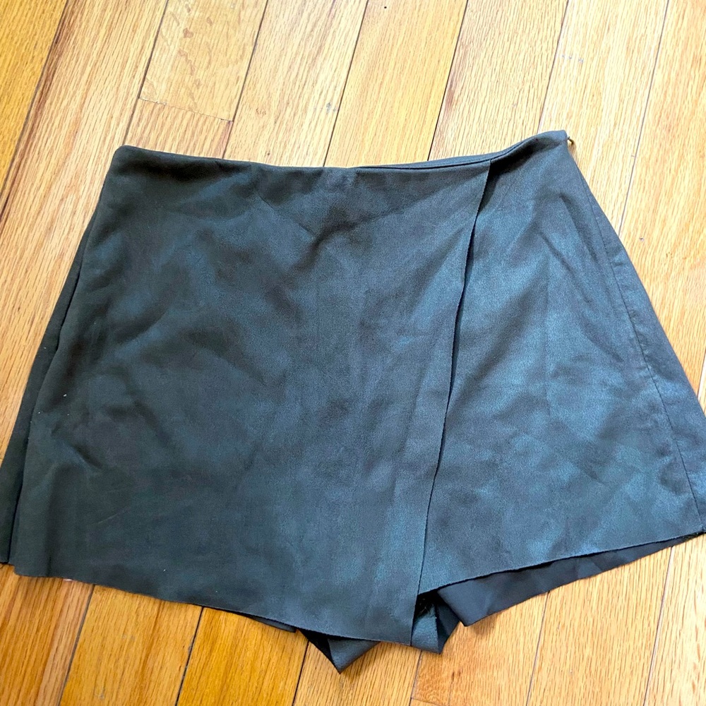 Forest green skort